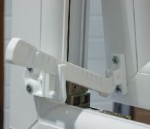 Ventilation arm for outward and inward opening windows.