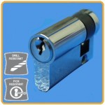 Half  Euro cylinder / door barrel with key at one side